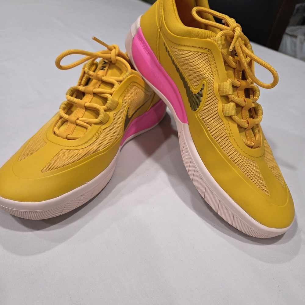 Nike Nyjah Free 2 SB CU 9220700 Men's Size 7.5